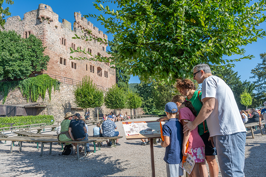 parcours-pierres-site-web_visite-2 parcours-pierres-site-web_visite-2
